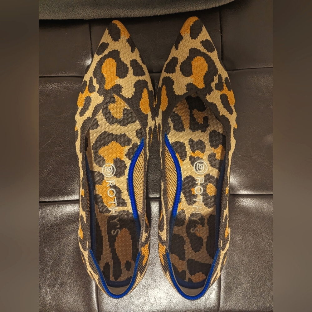 Rothy's Big Cat Points | Original Sizing - image 1